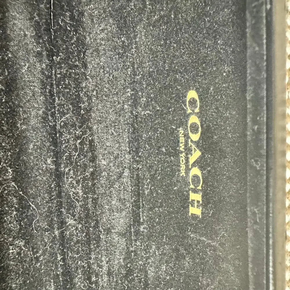 Coach‎ New York Black Hard Shell Eyeglasses Sunglasses Case Logo Quite Luxury